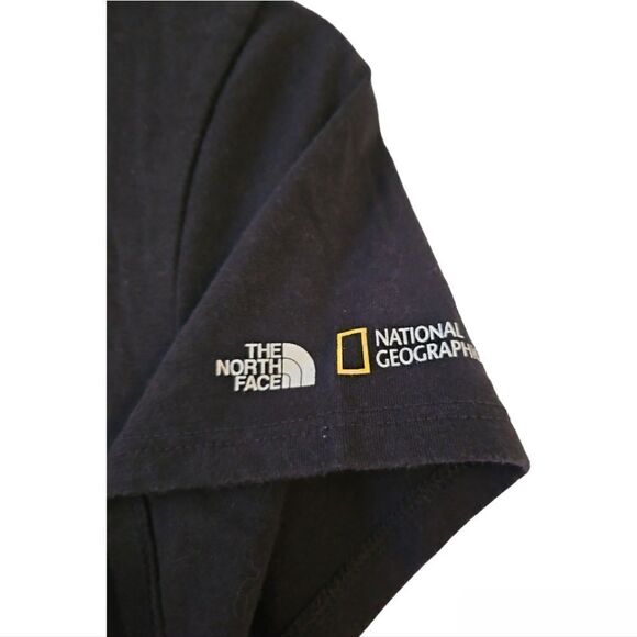The North Face x National Geographic Waste Is Over Recycled T Shirt Womens Sz M - Picture 7 of 8